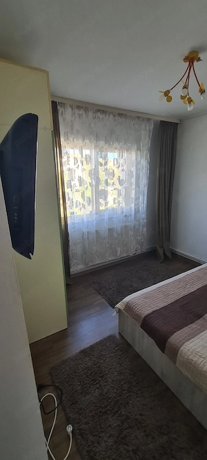 Inchiriez apartament 2 camere in cartier Galata - imagine 8