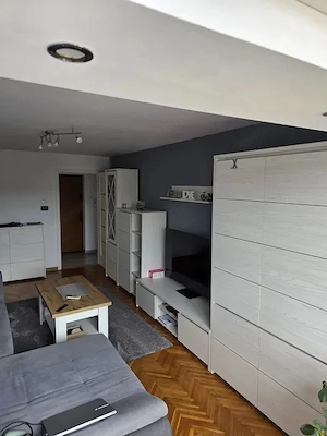 Apartament 3 camere, 62 mp Craiovita Noua