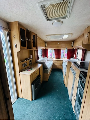 Vândă Rulota Caravana Lunar  Clubman  2/3 locuri de dormit An 2005 - imagine 11
