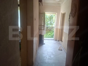 Proprietate cu 2 case, 2.100 mp teren și multiple anexe - imagine 20