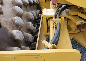 Caterpillar CP-433E - imagine 4
