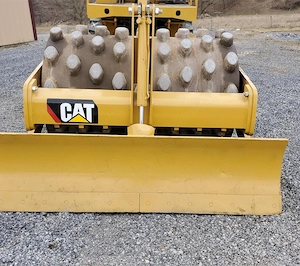 Caterpillar CP-433E - imagine 2