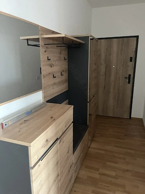 Apartament 3 camere, bloc nou, in zona linistita in Fratelia de inchiriat