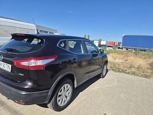 Ofer  sore vanzare, autoturisn marca Nissan Qashqai 1,5 dci, pe motorina, cumparata noua din Romania - imagine 8