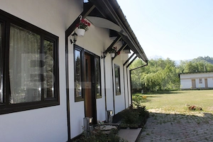 Pensiune de vanzare, 216 mp, teren 2.734, zona Predelut - imagine 8