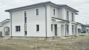Exclusivism si calitate! Proprietar vand casa 5 camere premium - imagine 2