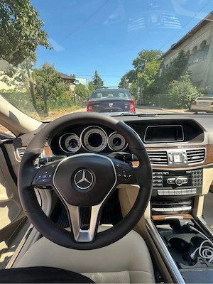 E class Mercedes Benz - imagine 5