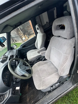 Suzuki Vitara Tracker 1.6 offroad - imagine 5