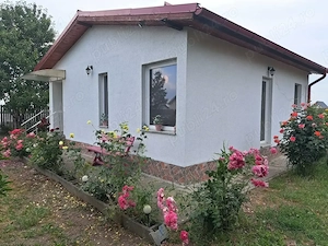 Proprietar vand casa la pret de apartament liber si la agentii cu comison 0% la vanzator - imagine 2