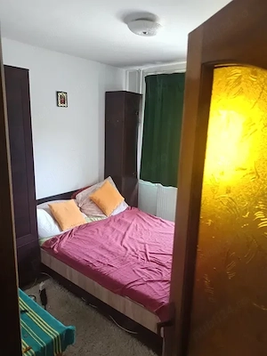 De vanzare-apartament 2 camere zona Lipovei - imagine 4
