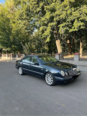 Mercedes-Benz E200 CDI W210