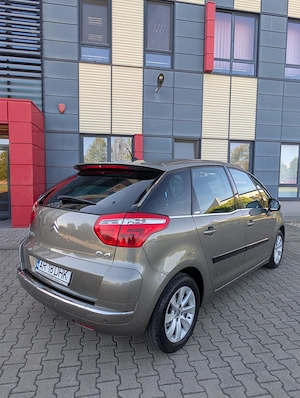  Citroen C4 Picasso - EXCLUSIVE - 1.6 Diesel - Automatic - 102.000km - Proprietar - imagine 4