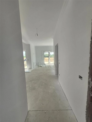 Duplex parter - 2 dormitoare - zona foarte buna - imagine 13