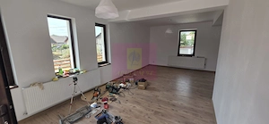 Vila cu 4 camere de vanzare  in Brebu - imagine 10