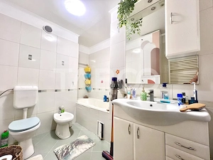 Apartament cu 4 camere de vanzare in Gheorgheni la cheie cu lift - imagine 11