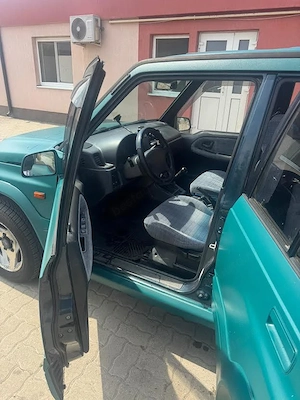Suzuki Grand Vitara 2 L 4x4 - imagine 9