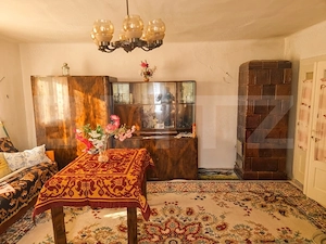 Casa 58 mp, cu teren 8290 mp intravilan, Iclod - imagine 3