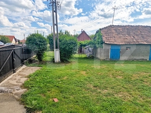 Casa 58 mp, cu teren 8290 mp intravilan, Iclod - imagine 11