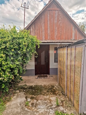 Casa 58 mp, cu teren 8290 mp intravilan, Iclod - imagine 15