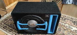Subwoofer JBL si Amplificator Crunch 500 W