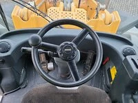 Liebherr L576 Incarcator pe pneuri - imagine 2