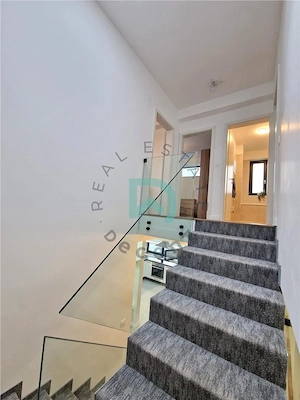 Casa, 4 camere, Bartolomeu, Brasov - imagine 14