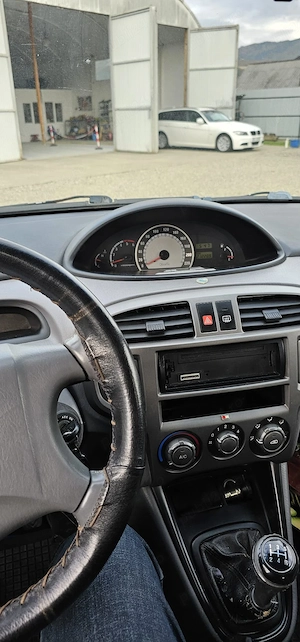 Vand Hyundai Matrix  - imagine 5