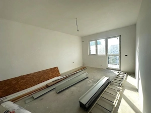 OPORTUNITATE! 5 camere - spatioase - 126mp in Dobroesti - Marului - imagine 3