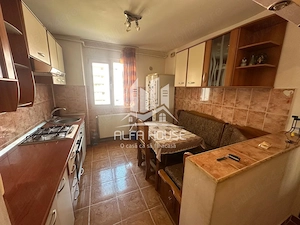 Vand 2 camere confort 1 zona Micro 1 Govandari  - imagine 10