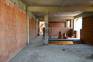 Casa la rosu de vanzare I Moderna I Zona Centrala - Ploiesti - imagine 12