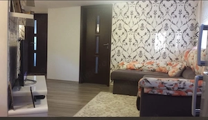 Vand ap. 3 camere In vila,Unirii, ultracentral,etaJ 3  3, boxa la demisol, balcon si terasa cu grata