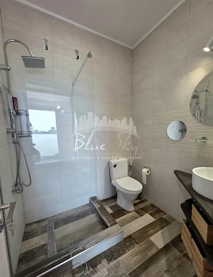 Apartament exclusivist în vilă | Vedere frontală la lac, curte proprie și ponton - imagine 14