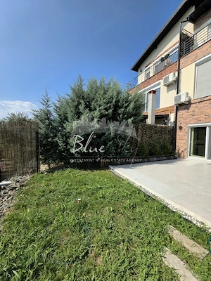 Apartament exclusivist în vilă | Vedere frontală la lac, curte proprie și ponton - imagine 5