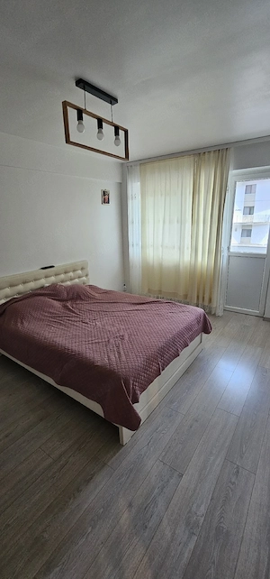 Inchiriez apatament 3 camere - imagine 5