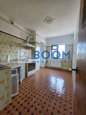 Apartament 3 camere | Centrala proprie | Proiect lift aprobat - imagine 4