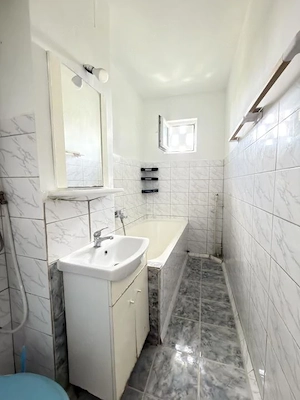 Apartament 2 camere, 39mp utili, etaj intermediar - Zona Sagului - imagine 8