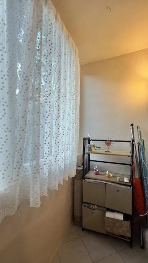 DE INCHIRIAT - Apartament, 2 camere, etaj 2 - zona Dacia  - imagine 9