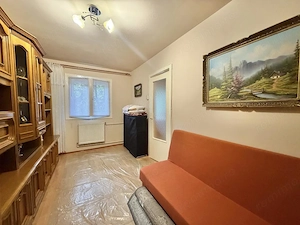 DE INCHIRIAT - Apartament, 2 camere, etaj 2 - zona Dacia  - imagine 4