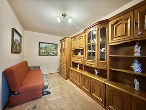 DE INCHIRIAT - Apartament, 2 camere, etaj 2 - zona Dacia  - imagine 3