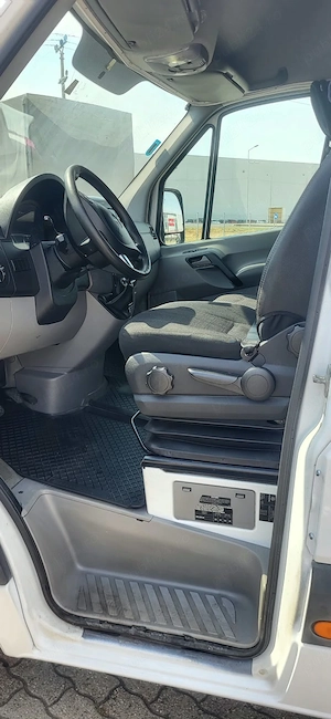 Mercedes sprinter 2016 facelift  - imagine 8