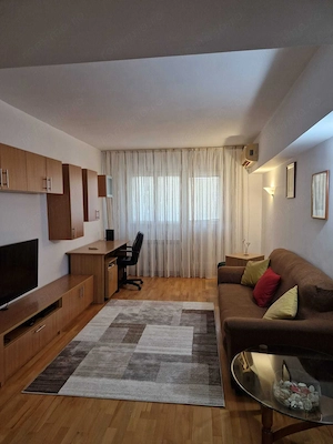 Ofer spre inchiriere apartament cu 3 camere, complet mobilat și utilat   Calea Moșilor, București