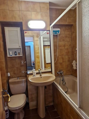 Ofer spre inchiriere apartament cu 3 camere, complet mobilat și utilat   Calea Moșilor, București - imagine 4