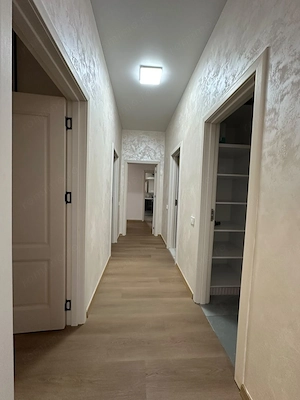 Apartament in Pipera la parter cu 4 camere, curte privată de 30 mp și 2 locuri de parcare - imagine 5