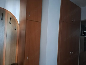Inchiriez apartament 3 camere Arad - imagine 7