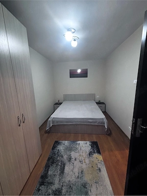 Vand apartament 2 camere - imagine 11