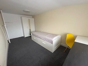 Inchiriez apartament et 4 - imagine 3