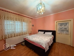 Casa cu doua corpuri de cladire in Gradiste - imagine 10