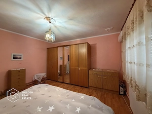 Casa cu doua corpuri de cladire in Gradiste - imagine 3