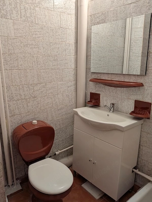Inchiriez apartament Gara, 4 camere - imagine 7