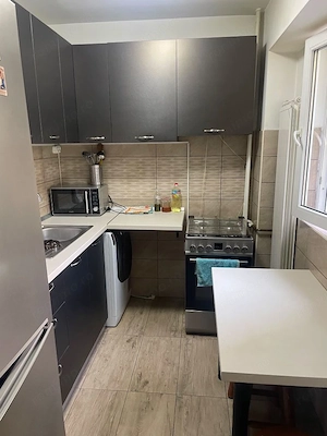 Apartament de închiriat - imagine 2